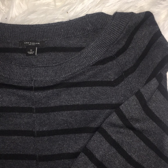 Ann Taylor Tunic Sweater - Picture 2 of 3